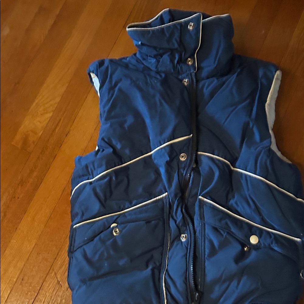 Heat wave Vest with White Trim